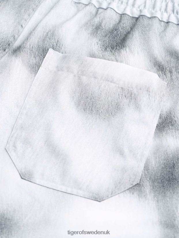 Twolum Shorts X13-PRINT Men FPPBPZ110 Tiger of Sweden Clothing